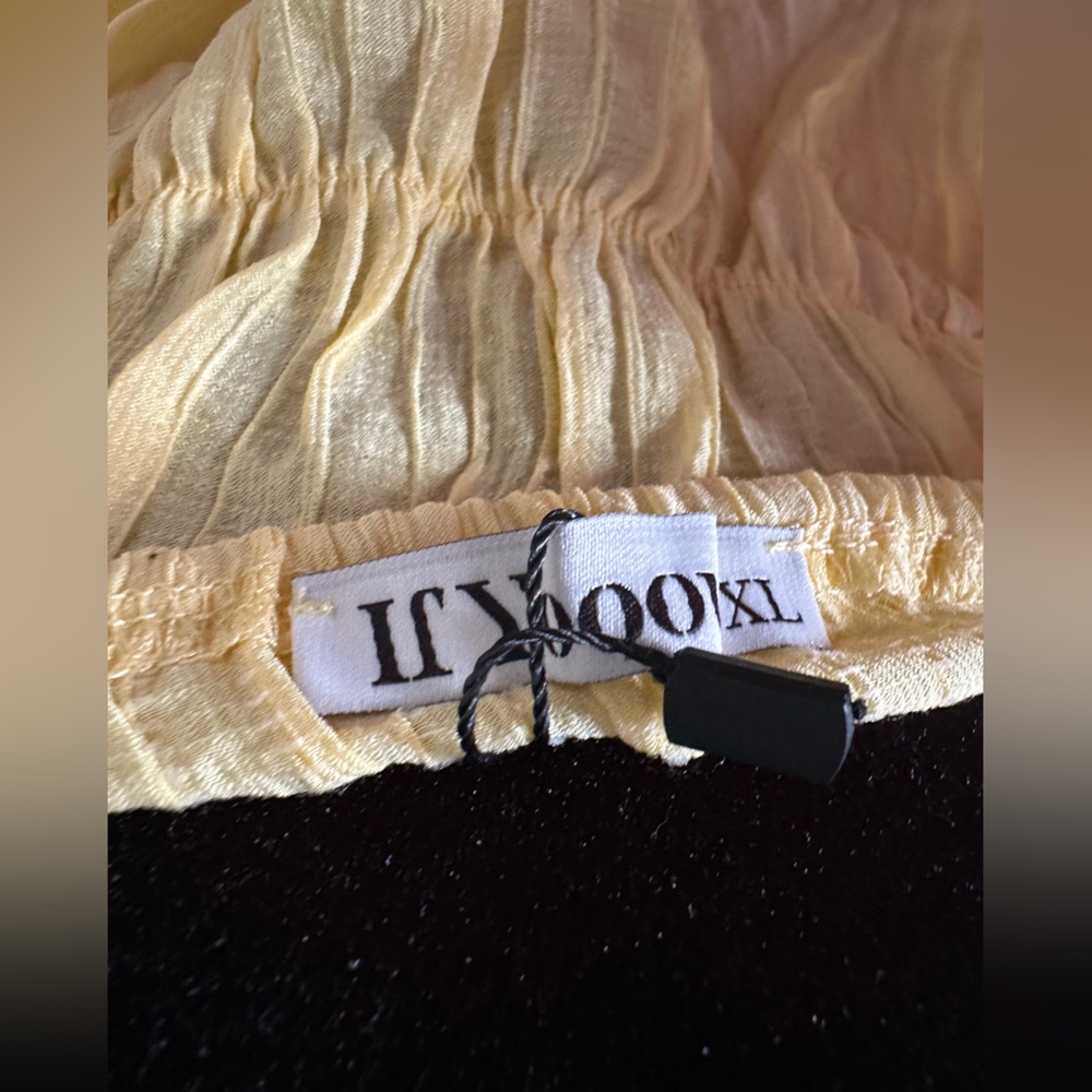 Short blouse - Picture 5 of 5